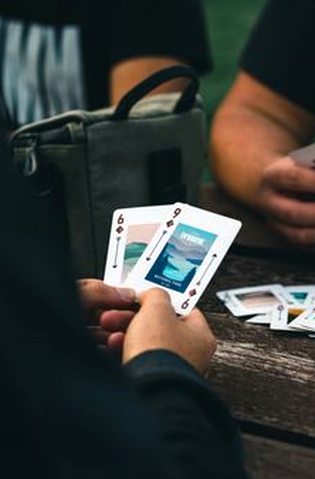 game không giới hạn Hi88